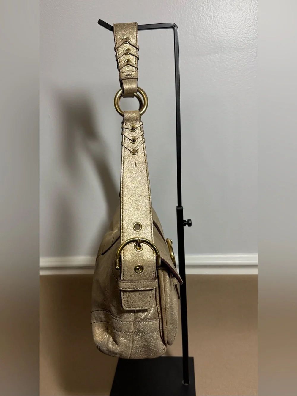 ✨ Rare Vintage Coach Soho Limited Edition Metallic Goat Suede Bag #3663 ✨ - Picture 4 of 8